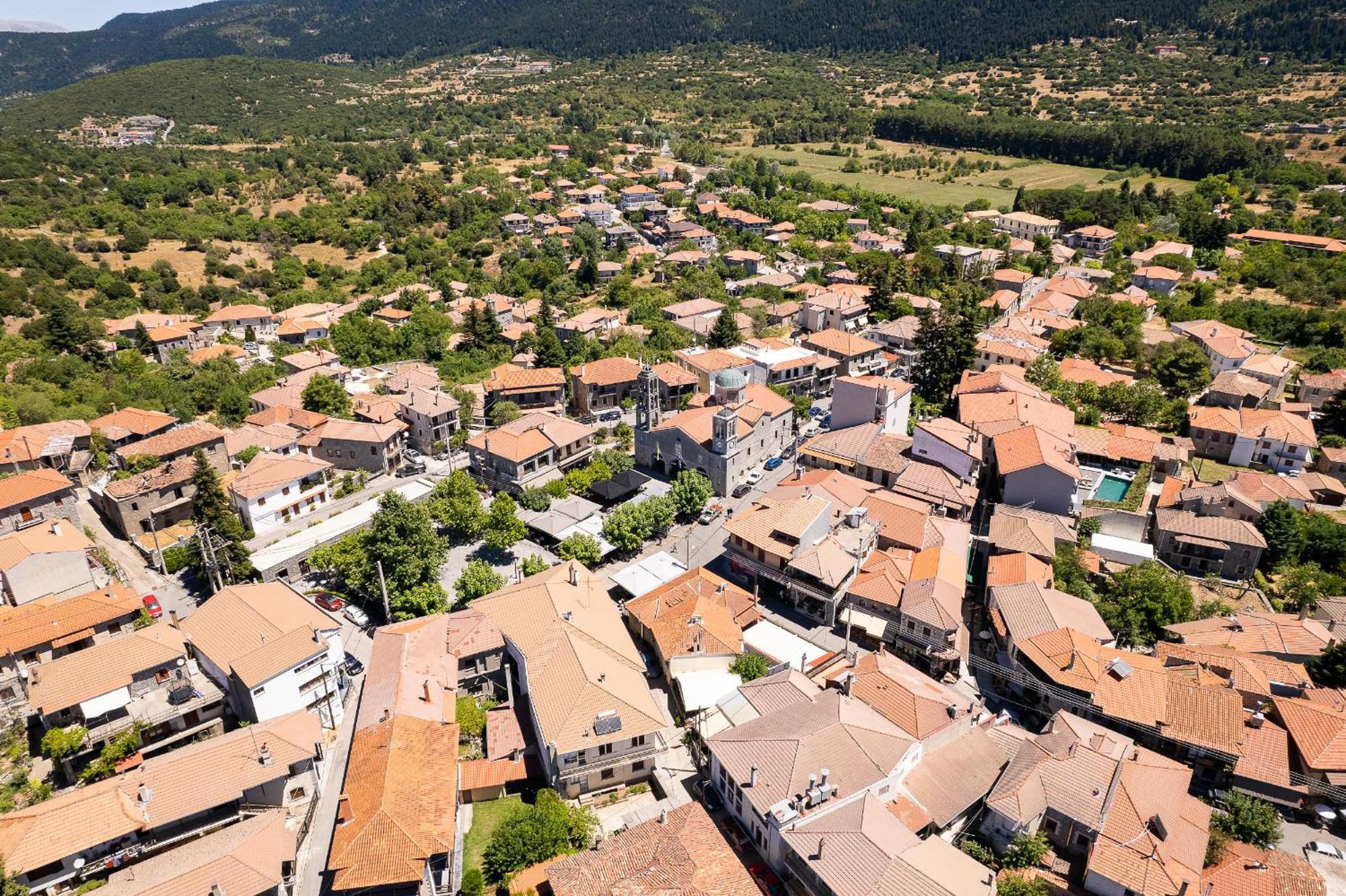 Natura Hotel Vitina Exteriér fotografie